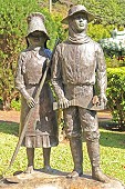 Sculpture of Japanese colonists
